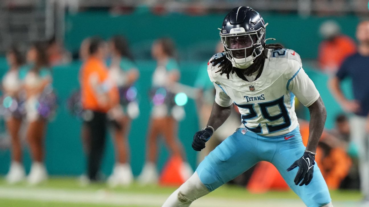 2025 NFL trade deadline tracker: Latest deals, news