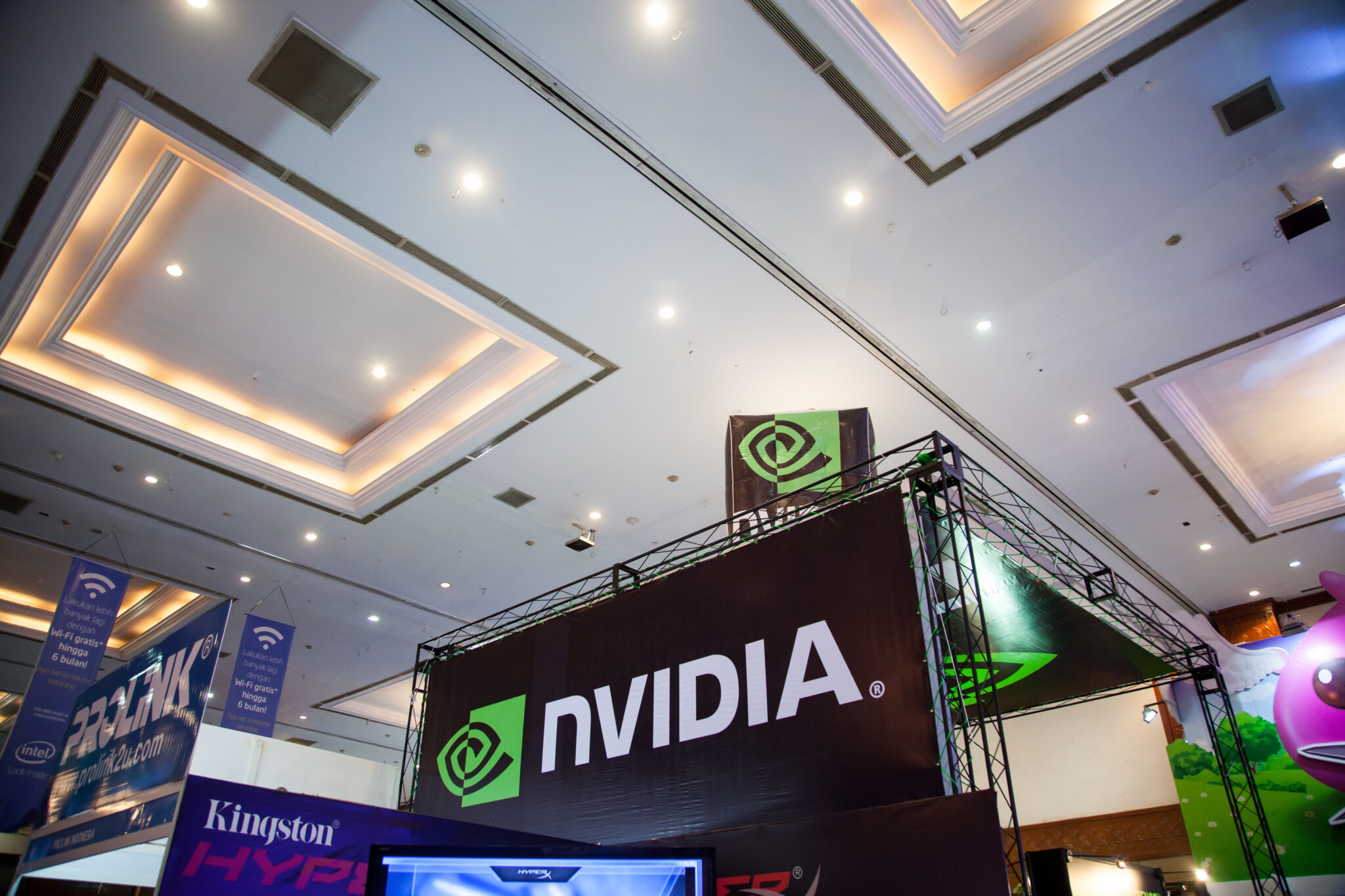 Nvidia’s $900 Million Deal to Hire Enfabrica CEO and License AI Technology