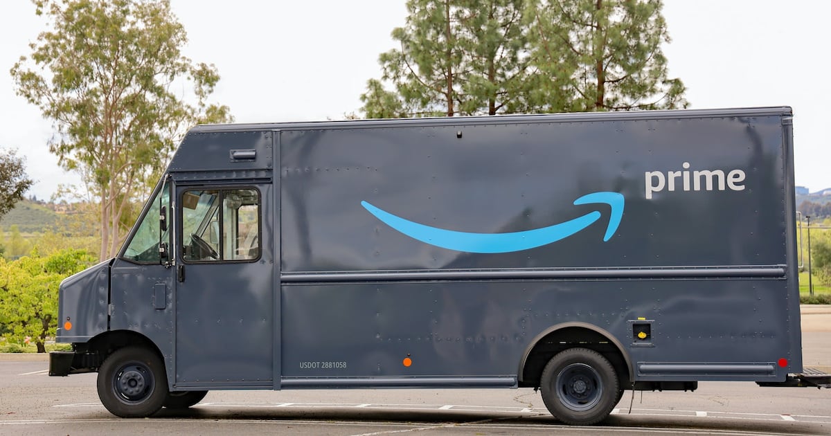 WeightWatchers Partners With Amazon on Weight-Loss Drug Delivery