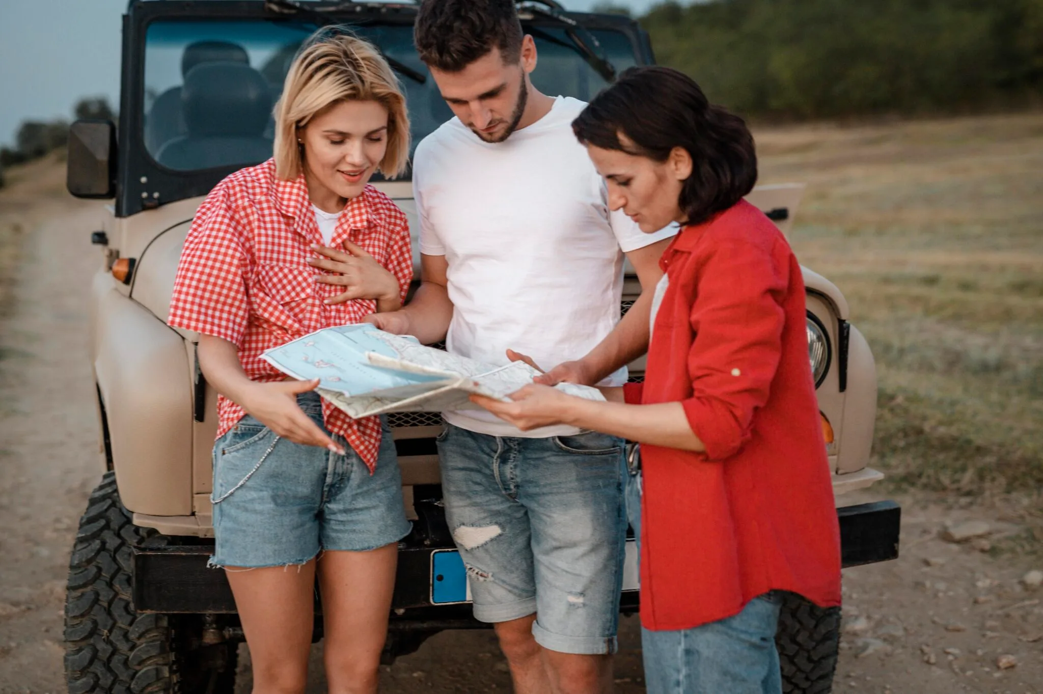 Others A Beginner's Guide to Van Life: Tips and Tricks for a Smooth Adventure